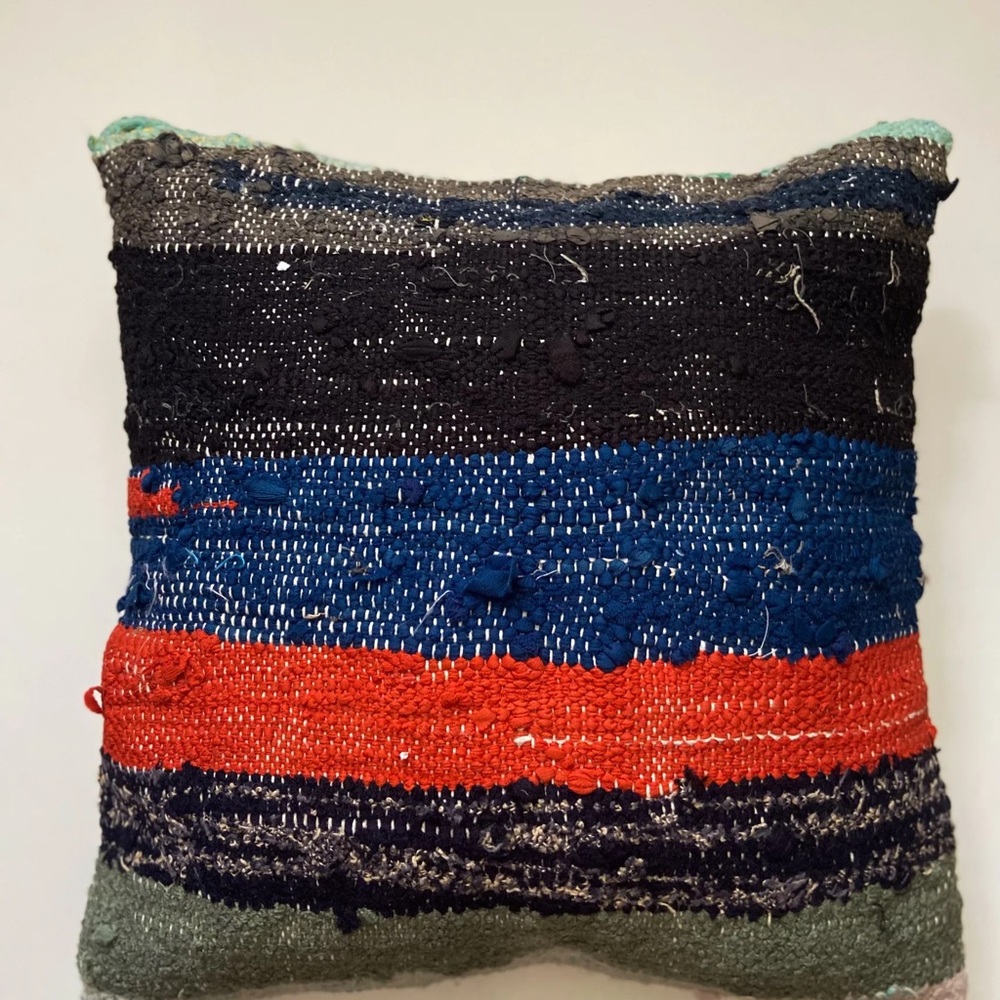 RUG DESIGN PILLOW COVER